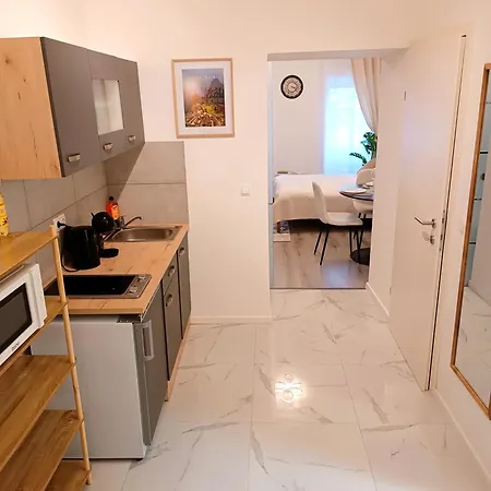 Family 2 Neunkirchen